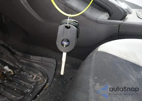 2013 Ford Focus Se z USA, uszkodzony, nr VIN 1FADP3K22DL379736